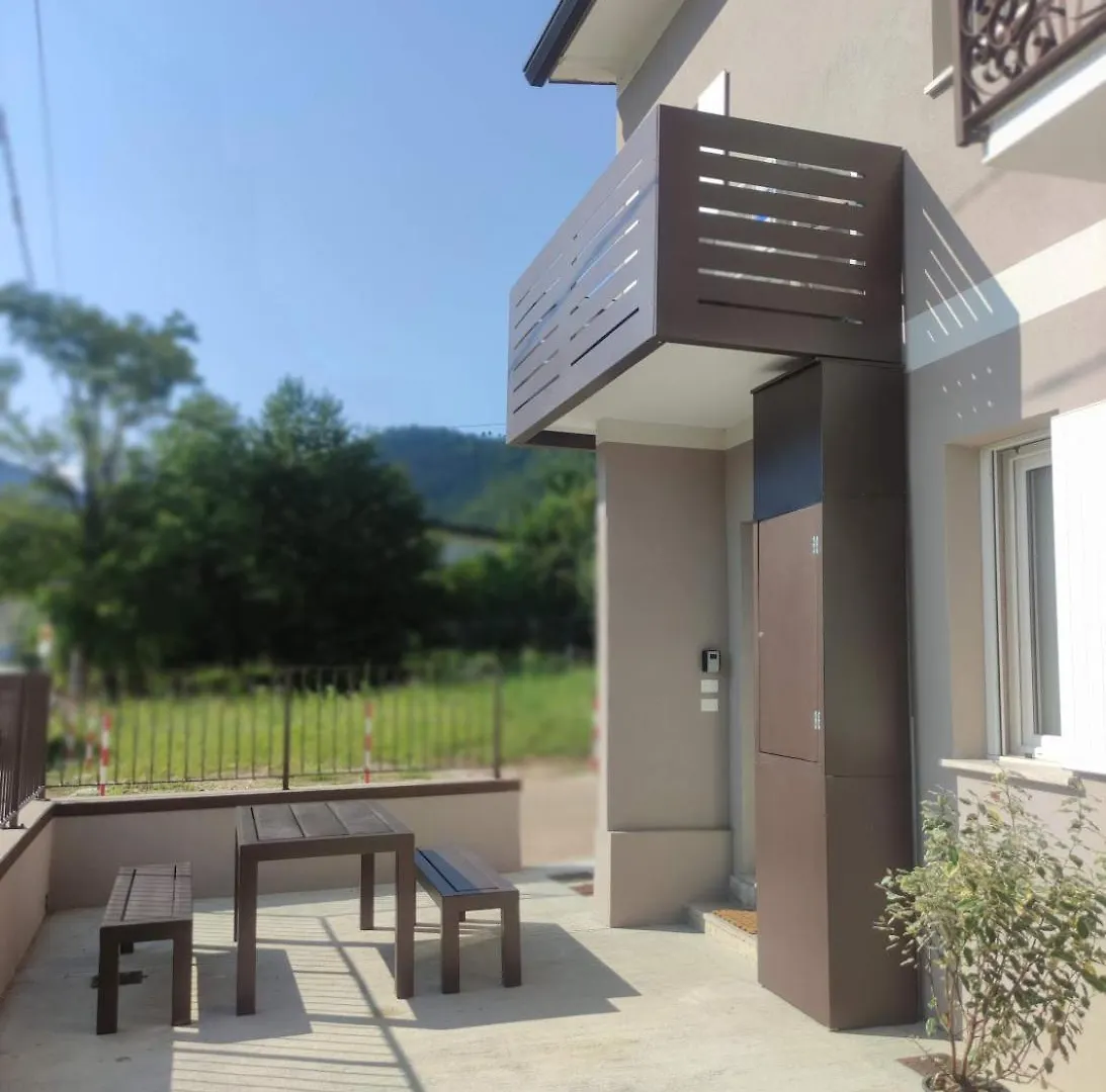 Appartamento Little House Pove Del Grappa