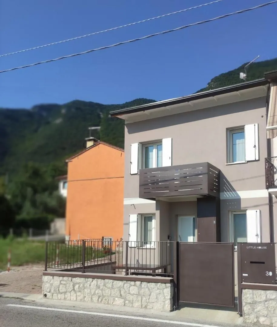 Appartamento Little House Pove Del Grappa 0*,