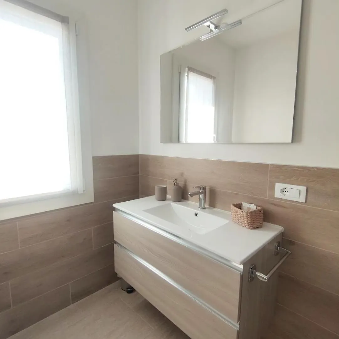 Little House Pove Del Grappa Apartment 0*,